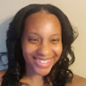 Meet your Posher, Latasha